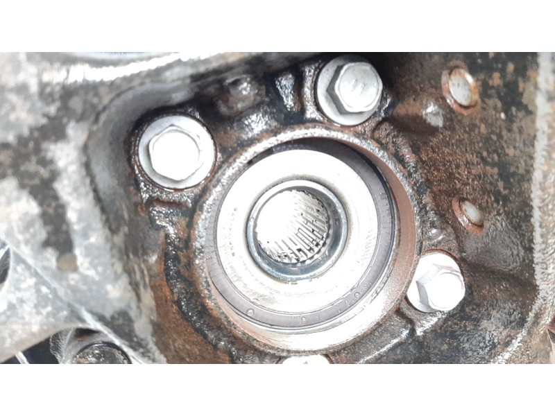 Recambio de mangueta trasera izquierda para toyota rav 4 referencia OEM IAM 4230542020  