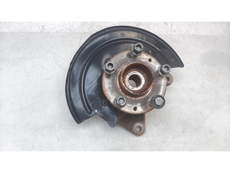 Recambio de mangueta delantera derecha para dacia duster ii anniversary referencia OEM IAM 8200881916  