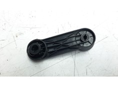 Recambio de maneta elevalunas trasera derecha para opel corsa d 1.2 16v lpg referencia OEM IAM 90247150   2