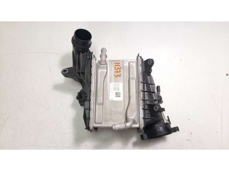 Recambio de intercooler para volvo v60 familiar 2.0 diesel cat referencia OEM IAM 1301444S03  