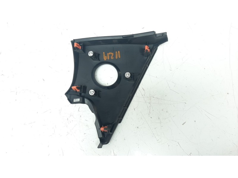 Recambio de moldura para toyota corolla (e21) referencia OEM IAM 5541302650  