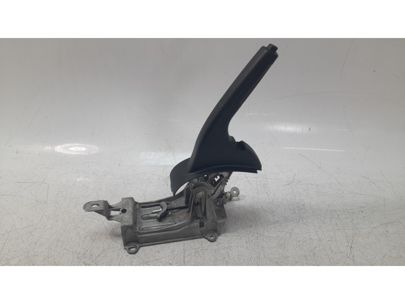 Recambio de palanca freno para smart fortwo coupe referencia OEM IAM 4534200484  