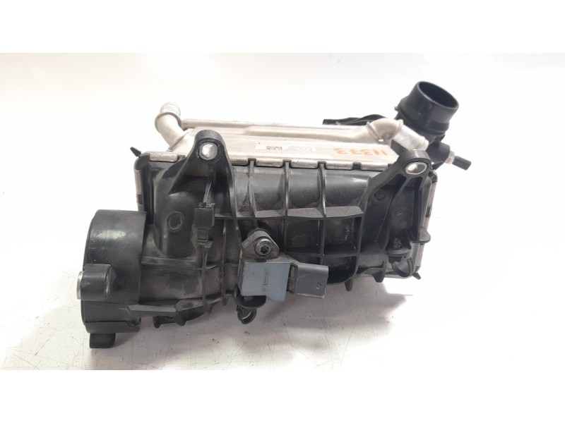Recambio de intercooler para volvo v60 familiar 2.0 diesel cat referencia OEM IAM 1301444S03  