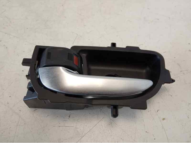 Recambio de maneta interior delantera izquierda para toyota auris 1.2 16v turbo cat referencia OEM IAM 692060D271  