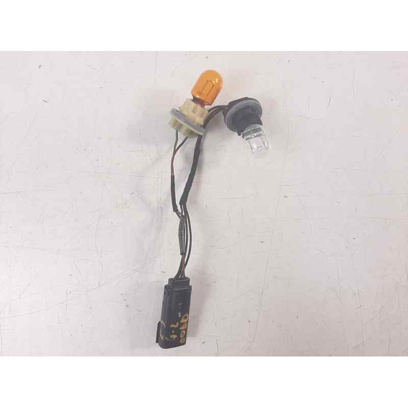 Recambio de portalamparas para citroen c3 aircross 1.6 blue-hdi fap referencia OEM IAM 334810401  