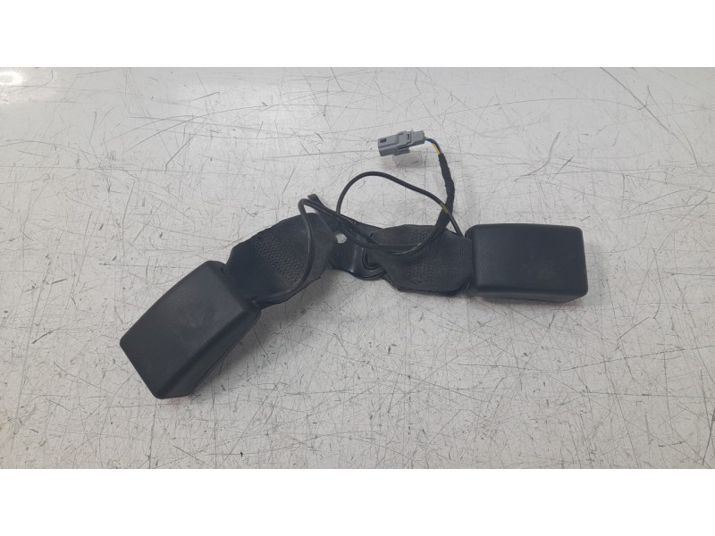 Recambio de cinturon seguridad trasero izquierdo para dacia duster ii anniversary referencia OEM IAM 888432859R  