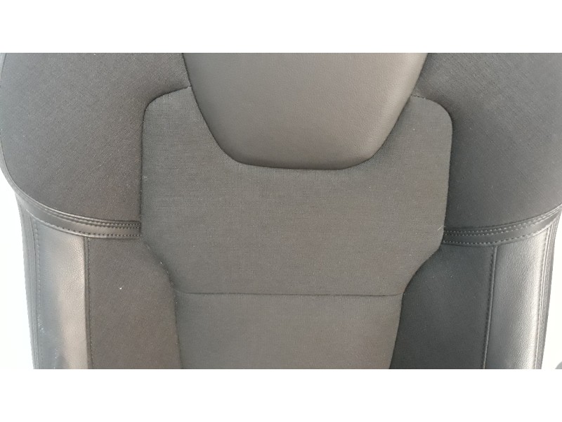 Recambio de juego asientos completo para volvo v60 familiar 2.0 diesel cat referencia OEM IAM 31685194  