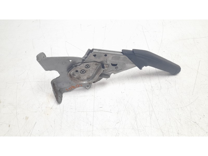 Recambio de palanca freno para toyota rav 4 referencia OEM IAM 4620142150C0  