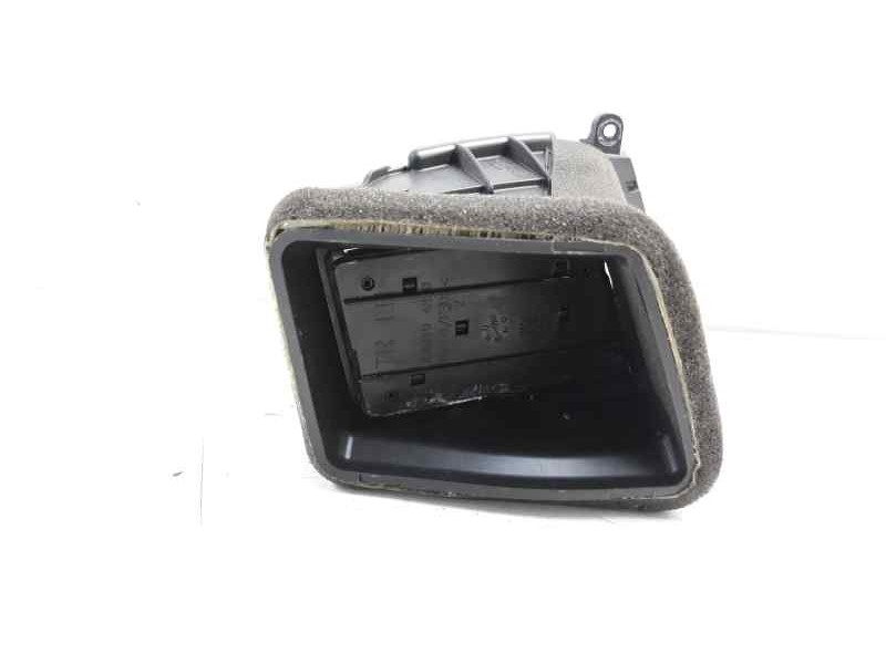 Recambio de rejilla aireadora para kia sportage concept 4x2 referencia OEM IAM 974103W000  