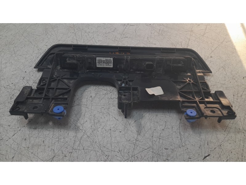 Recambio de luz central de freno para dacia duster ii anniversary referencia OEM IAM 265958992D  