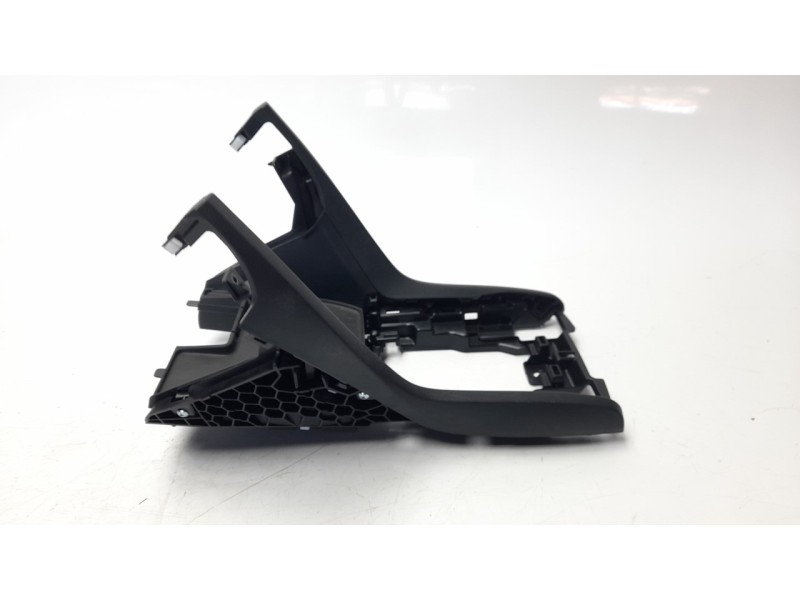 Recambio de moldura para honda civic lim.5 (fk) 1.0 elegance referencia OEM IAM 77290TBA  