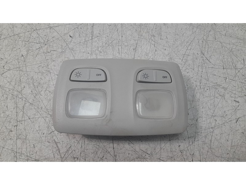 Recambio de luz interior para dacia duster ii anniversary referencia OEM IAM 264682900R  