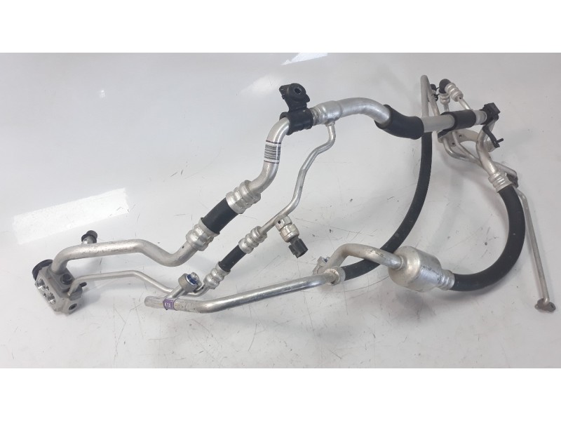 Recambio de tubos aire acondicionado para kia stonic (ybcuv) 1.0 tgdi cat referencia OEM IAM 97775H8050  