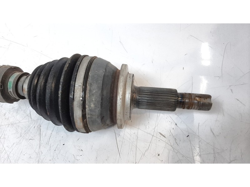 Recambio de transmision delantera derecha para toyota rav 4 referencia OEM IAM 4341042281  
