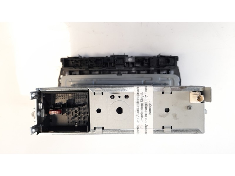 Recambio de sistema audio / radio cd para seat ibiza (6j5) 1.2 12v referencia OEM IAM 6J0035156  