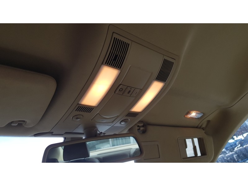 Recambio de luz interior para audi a8 (4e2) 3.0 v6 24v tdi referencia OEM IAM 4E0947137B  