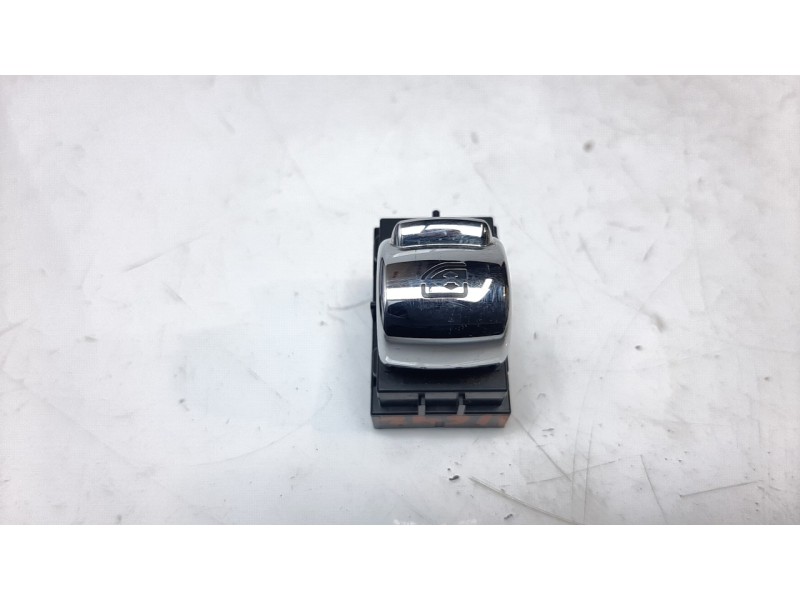 Recambio de mando elevalunas delantero derecho para mini clubman (f54) cooper d referencia OEM IAM 9354866  