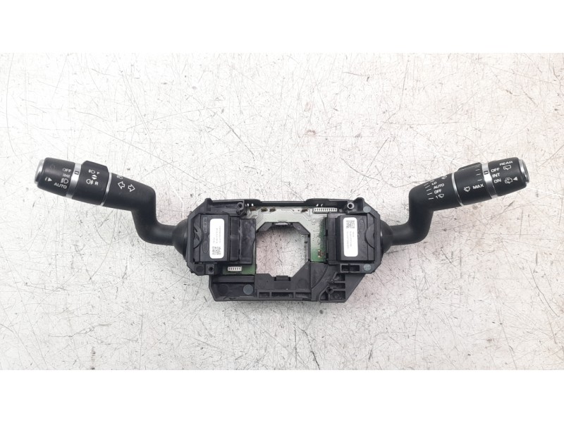 Recambio de mando multifuncion para land rover evoque 2.2 sd4 cat referencia OEM IAM BJ3213N064HG  