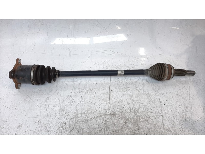 Recambio de transmision trasera derecha para toyota rav 4 referencia OEM IAM 4234048110  