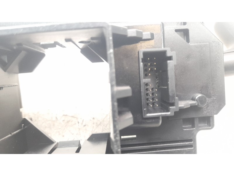 Recambio de mando multifuncion para land rover evoque 2.2 sd4 cat referencia OEM IAM BJ3213N064HG  