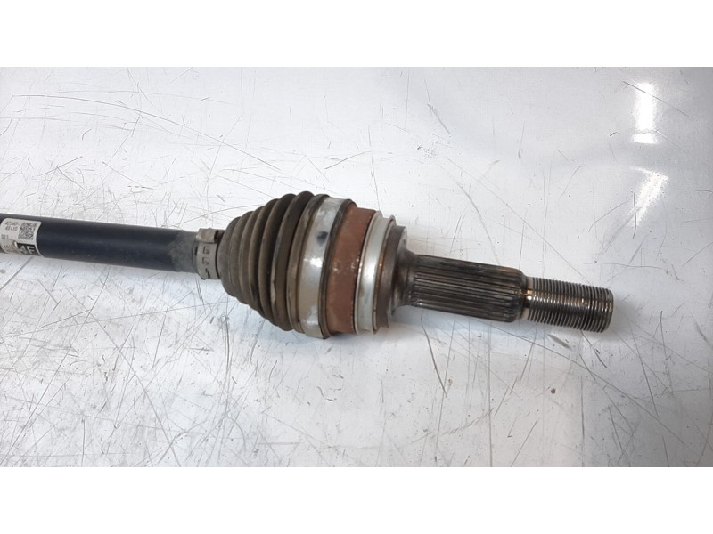 Recambio de transmision trasera derecha para toyota rav 4 referencia OEM IAM 4234048110  