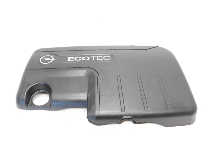 Recambio de tapa motor para opel astra j lim. 1.7 16v cdti referencia OEM IAM 55585989  