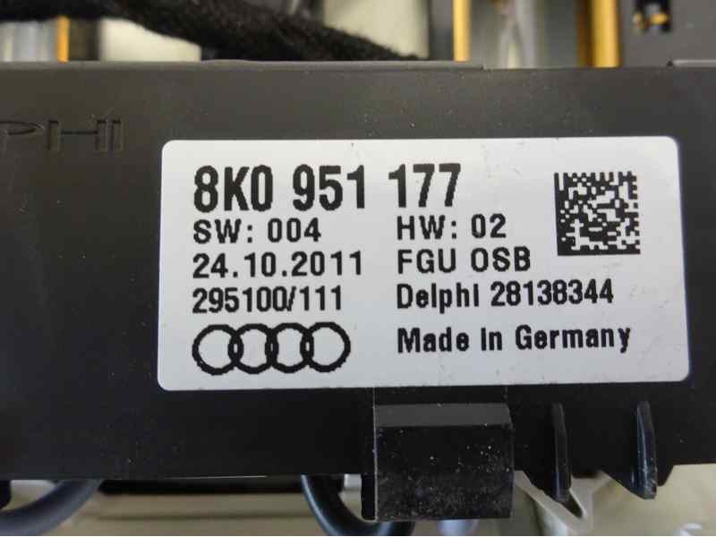 Recambio de luz interior para audi a4 avant (8k5) (2008) básico quattro referencia OEM IAM 8T0947135B 8K0951177 