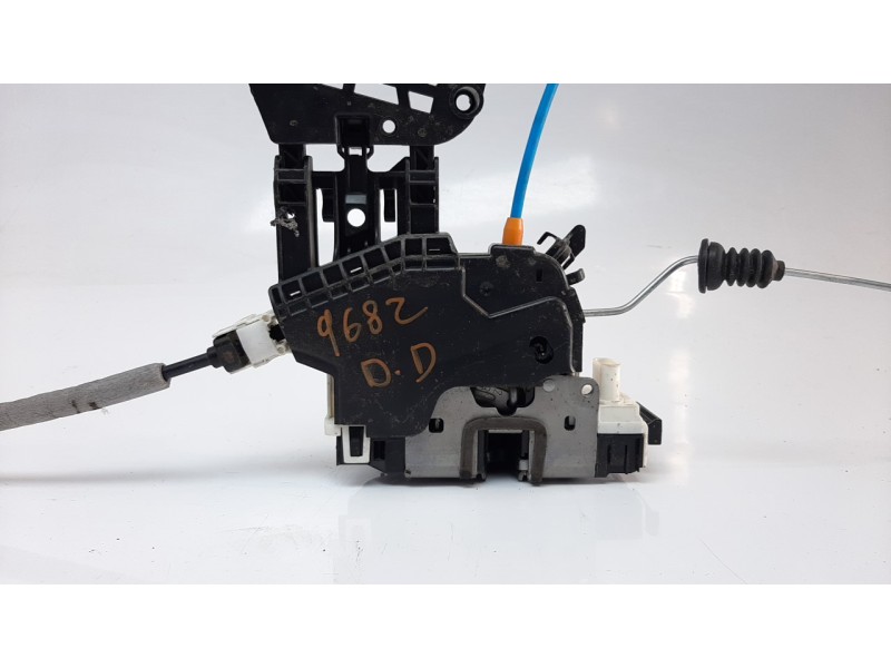 Recambio de cerradura puerta delantera derecha para mercedes-benz clase cla (w117) cla 180 (117.342) referencia OEM IAM A0997202