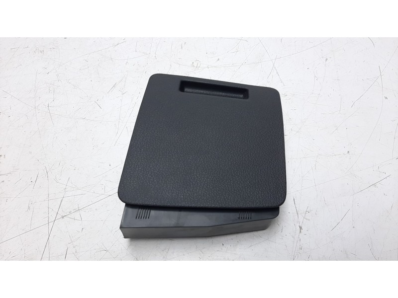 Recambio de guantera para volkswagen polo (6c1) 1.4 tdi referencia OEM IAM 6R1863072  