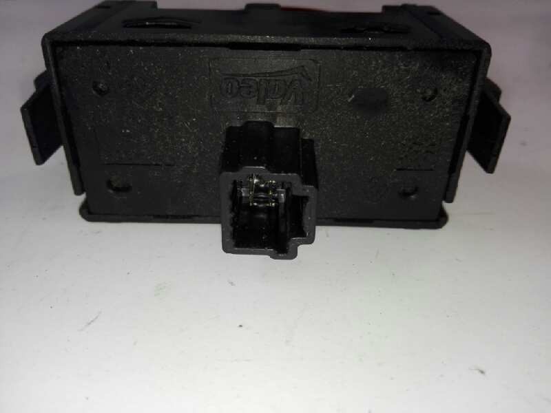 Recambio de warning para opel movano b kasten/combi 2.3 cdti referencia OEM IAM 8200214896A  