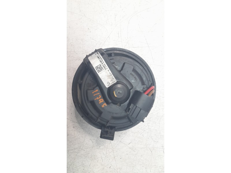 Recambio de ventilador calefaccion para dacia duster ii anniversary referencia OEM IAM 272102762R  