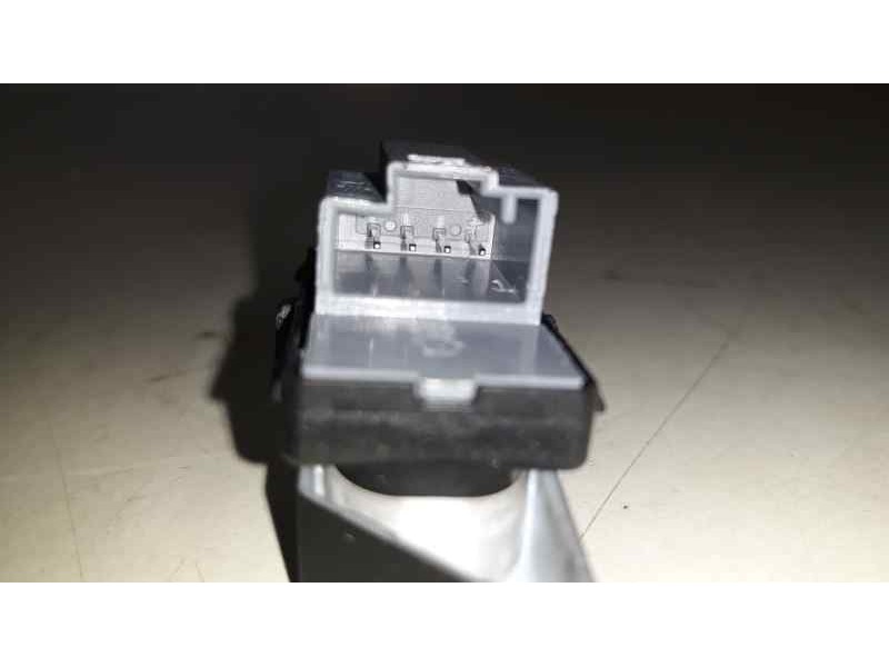 Recambio de interruptor para volkswagen passat lim. (3g2) advance bmt referencia OEM IAM 3G0962125A  