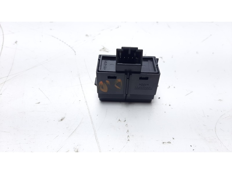 Recambio de interruptor para volvo xc 40 1.5 cat referencia OEM IAM 31456156  