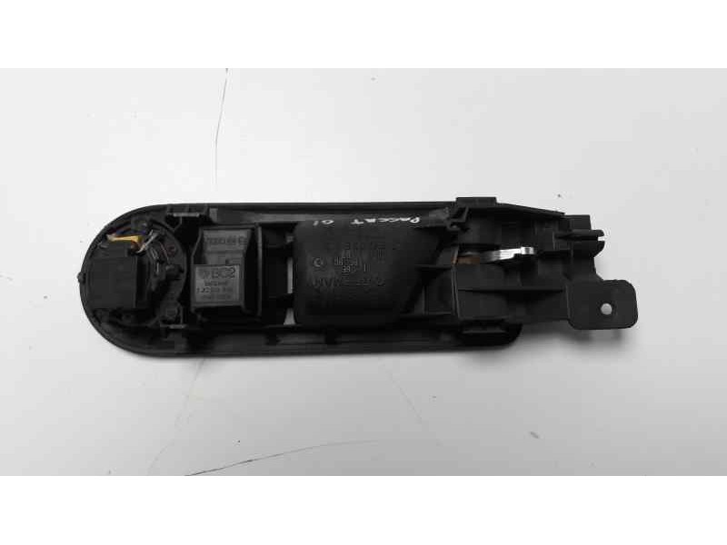 Recambio de maneta interior trasera izquierda para volkswagen passat berlina (3b3) 1.9 tdi referencia OEM IAM 3B0839113  