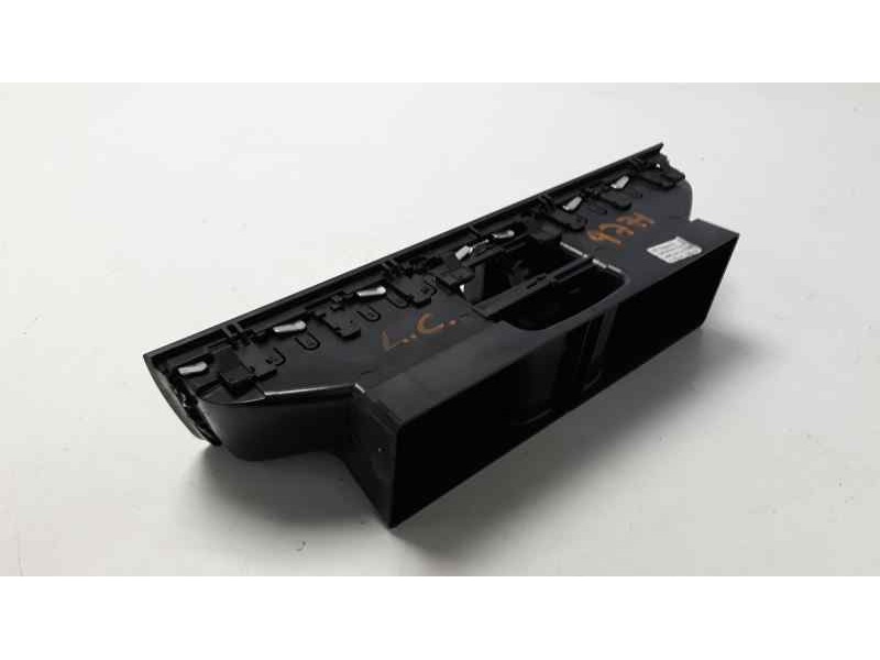 Recambio de rejilla aireadora para seat toledo (kg3) style referencia OEM IAM 5JA820951B  