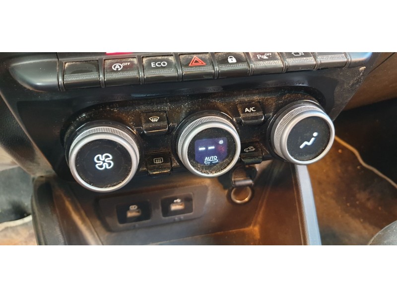 Recambio de mando calefaccion / aire acondicionado para dacia duster ii anniversary referencia OEM IAM 27500114R  