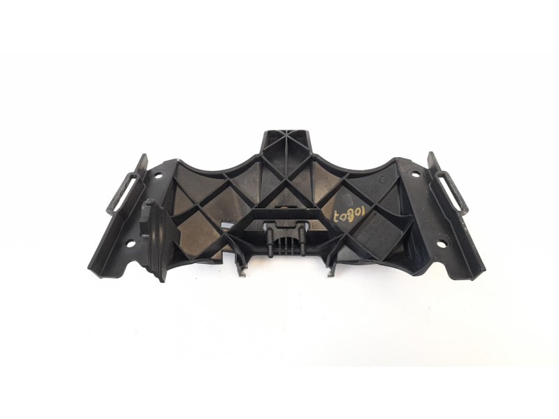 Recambio de moldura para bmw f 800 s/st referencia OEM IAM 46638528628  