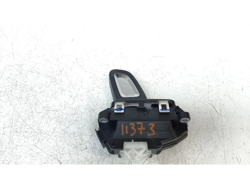 Recambio de palanca cambio para volvo v60 familiar 2.0 diesel cat referencia OEM IAM 31492151  