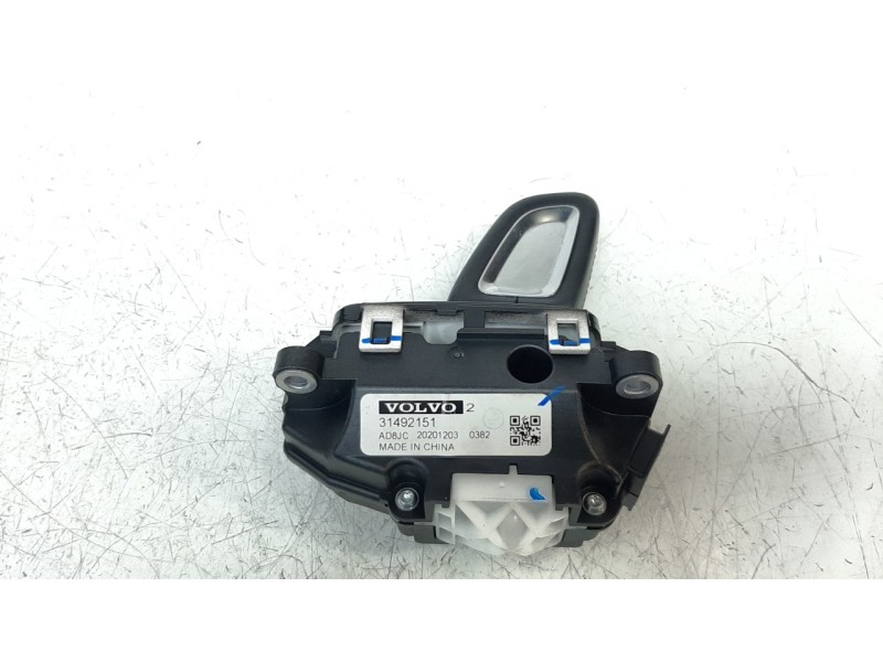 Recambio de palanca cambio para volvo v60 familiar 2.0 diesel cat referencia OEM IAM 31492151  