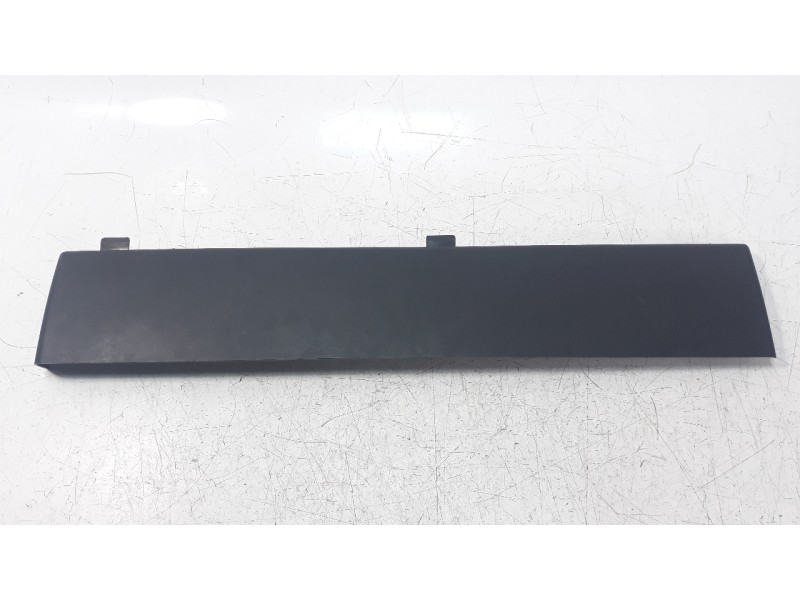 Recambio de moldura para land rover range rover sport 3.0 td v6 cat referencia OEM IAM HXA500200  