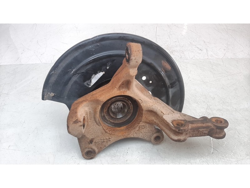Recambio de mangueta delantera izquierda para dacia duster ii anniversary referencia OEM IAM 8200881914  
