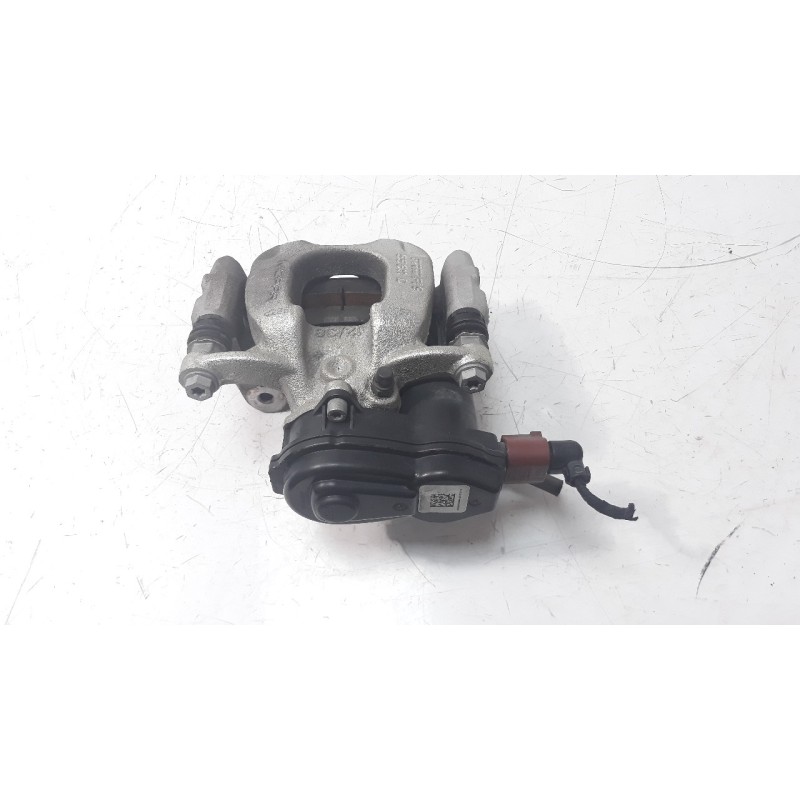 Recambio de pinza de freno trasera derecha para jeep renegade 1.6 m-jet cat referencia OEM IAM 68263295AA  