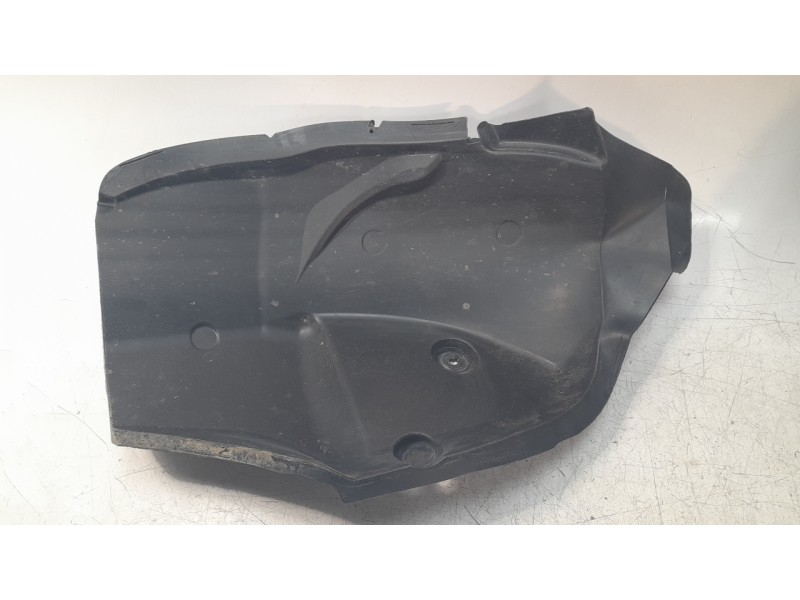 Recambio de paso rueda trasero derecho para dacia duster ii anniversary referencia OEM IAM 767480689R  