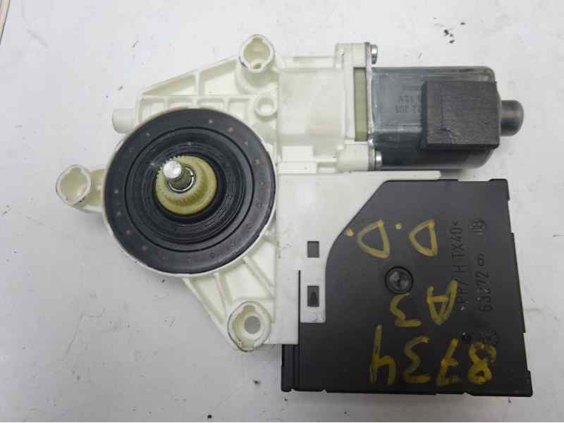 Recambio de motor elevalunas delantero derecho para audi a3 (8p) 2.0 tdi referencia OEM IAM 8P0959802E  