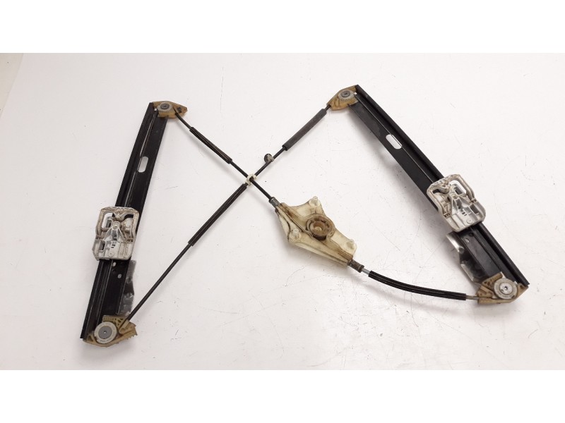 Recambio de elevalunas delantero derecho para seat leon (5f1) 1.6 tdi referencia OEM IAM 5F4837462D  