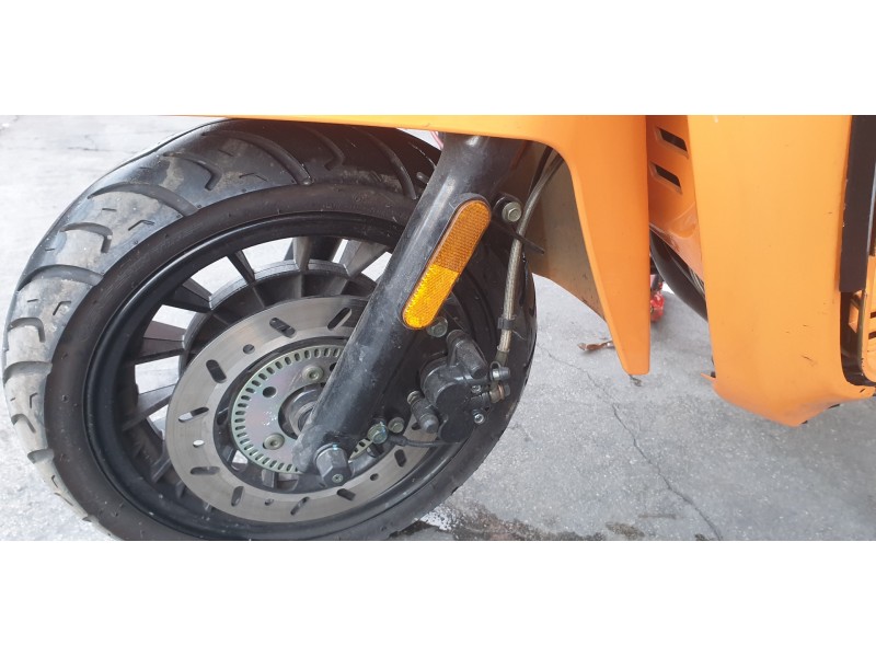Recambio de amortiguador delantero izquierdo para lambretta v200 special flex special flex referencia OEM IAM L43200LMB0000  