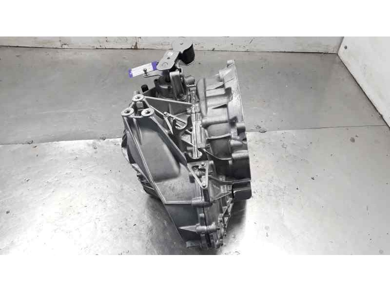 Recambio de caja cambios para mercedes-benz clase cla (w117) cla 180 (117.342) referencia OEM IAM A176261010105  