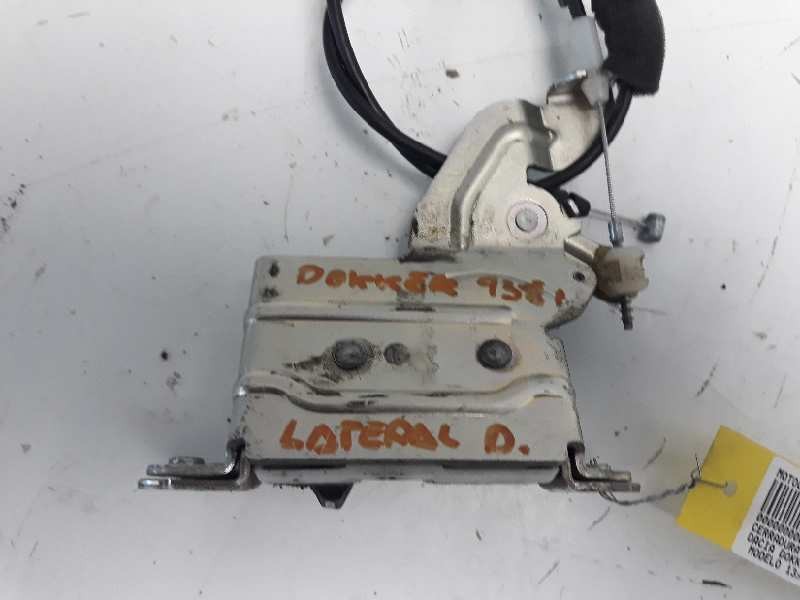 Recambio de cerradura puerta trasera derecha para dacia dokker ambiance referencia OEM IAM   