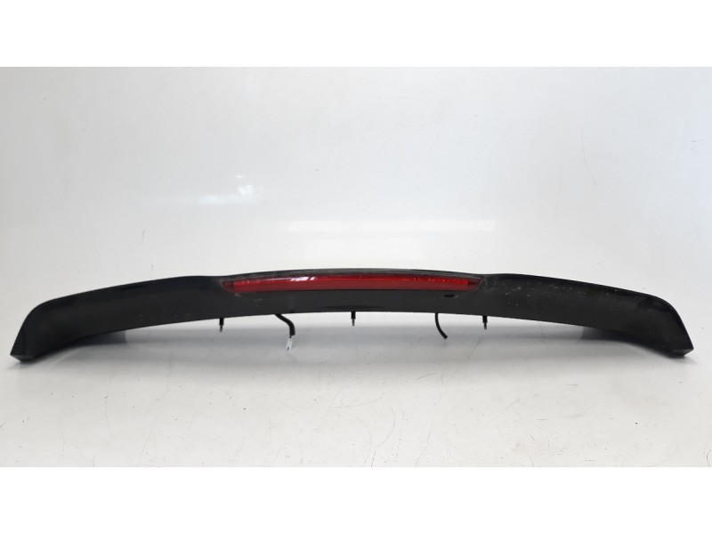 Recambio de aleron trasero para kia niro referencia OEM IAM 87210G5000  