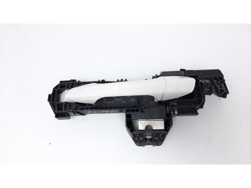 Recambio de maneta exterior trasera izquierda para mercedes-benz clase cla (w117) cla 180 (117.342) referencia OEM IAM A20476001